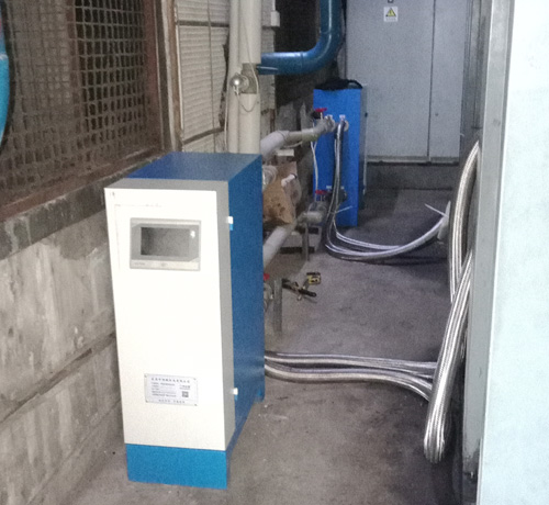 武汉玻璃厂空压机余热回收工程